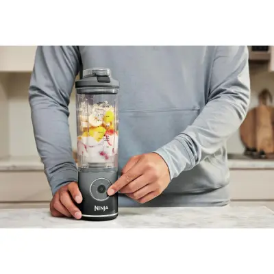 LICUADORA PORTÁTIL RECARGABLE BLAST COOL GREY BC251GY